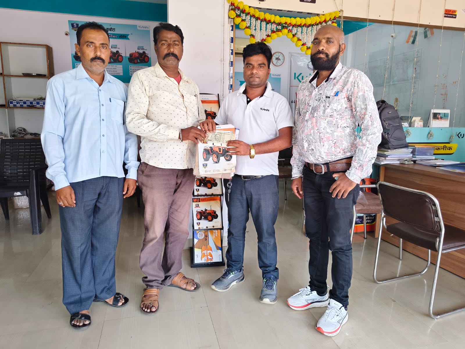 Agricultural machinery handover